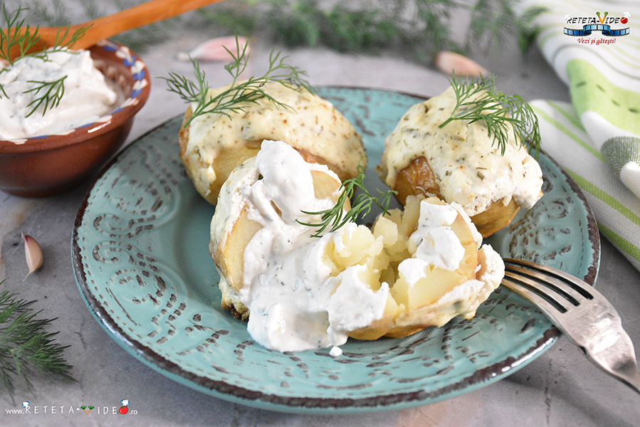 Cartofi Noi cu Smantana si Marar la Cuptor