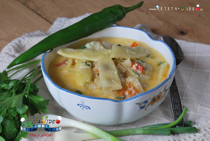 Ciorba de fasole verde