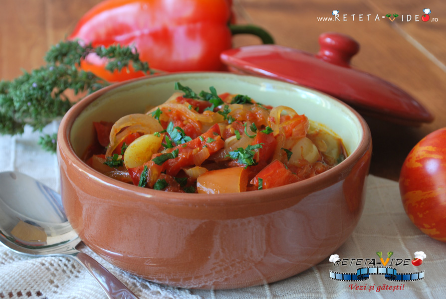 Lecso Tocanita Ungureasca de Ardei la Slow Cooker
