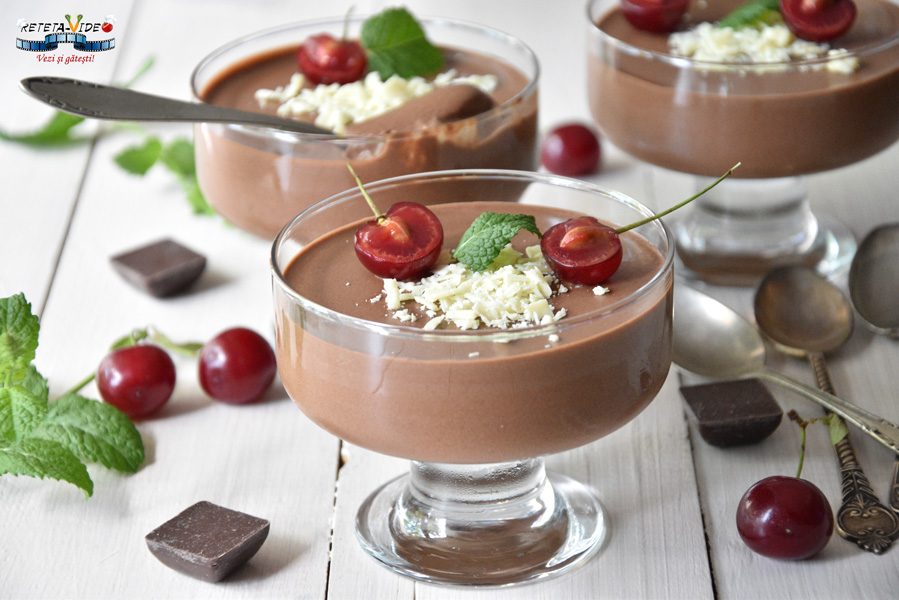Mousse de Ciocolata