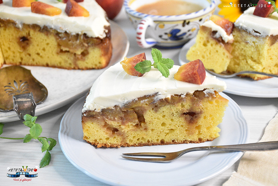 Prajitura Rasturnata cu Piersici si Crema Mascarpone Prajitura Rasturnata cu Piersici si Crema Mascarpone