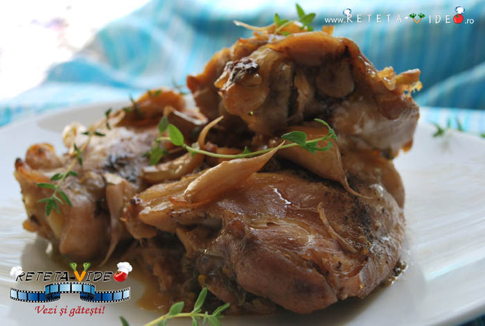 Pui cu 40 de Catei de Usturoi