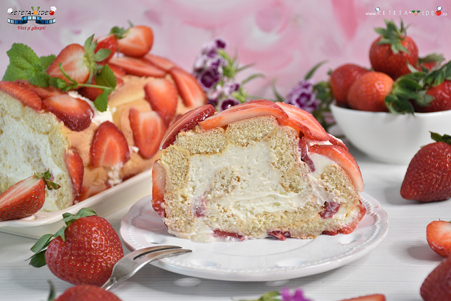 Rulada cu Piscoturi, Crema Mascarpone, Frisca si Capsuni