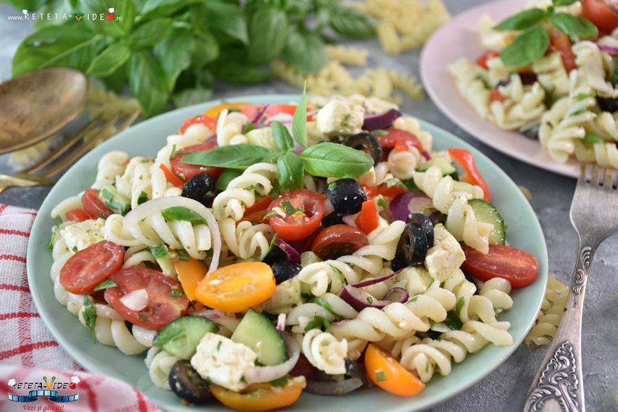 Salata de Paste cu Legume