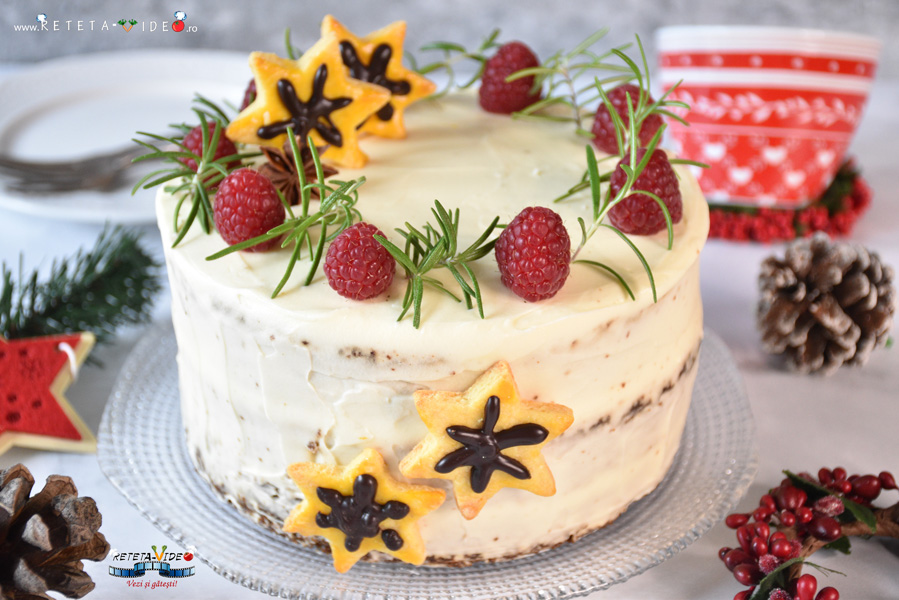 Tort cu Blat de Turta Dulce si Crema de Unt si Branza